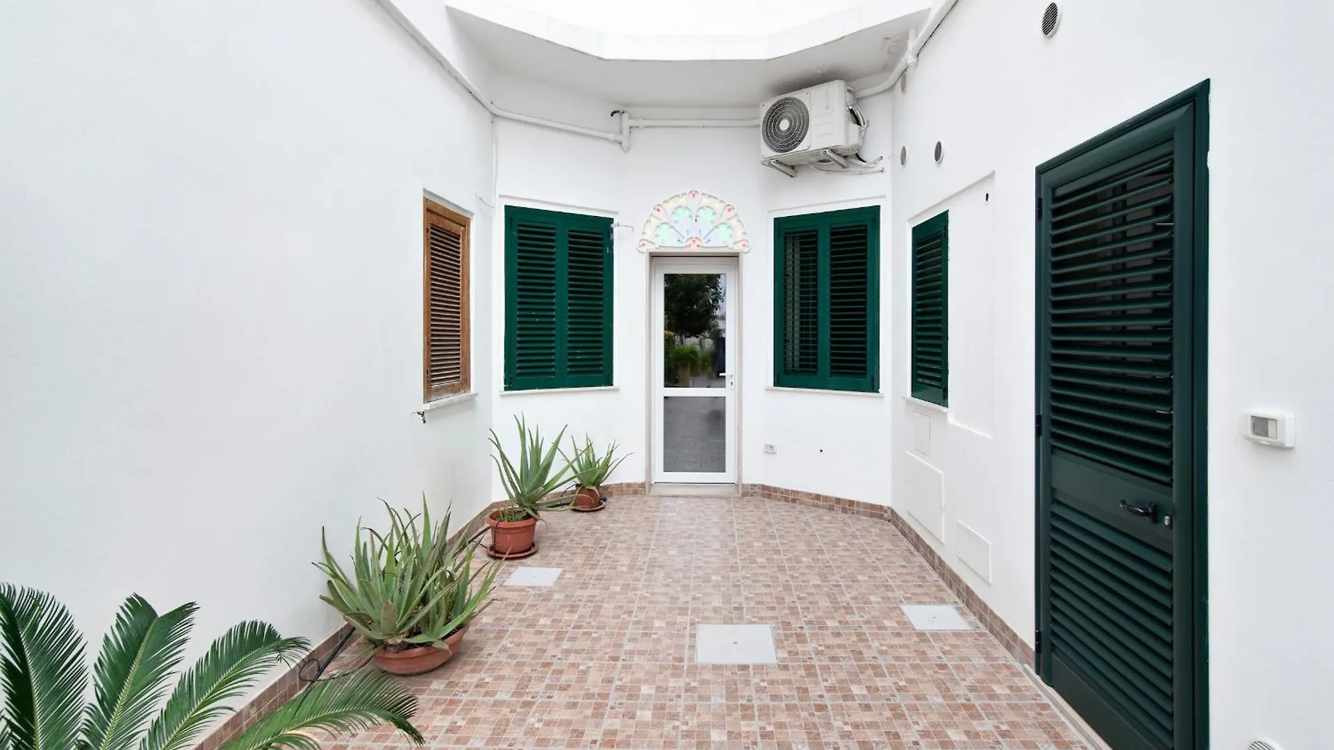 Il Cortile Dei Cantori Lecce Italy